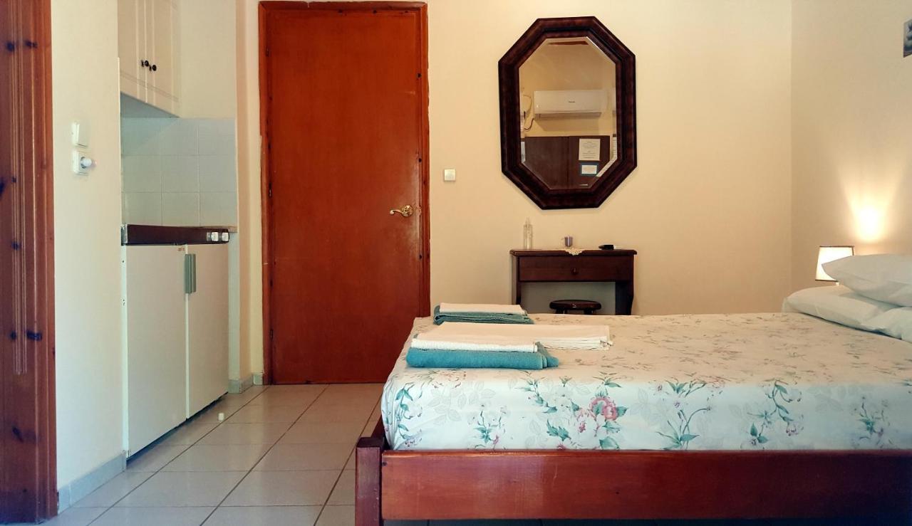 Galaxy Rooms Xi Beach Esterno foto